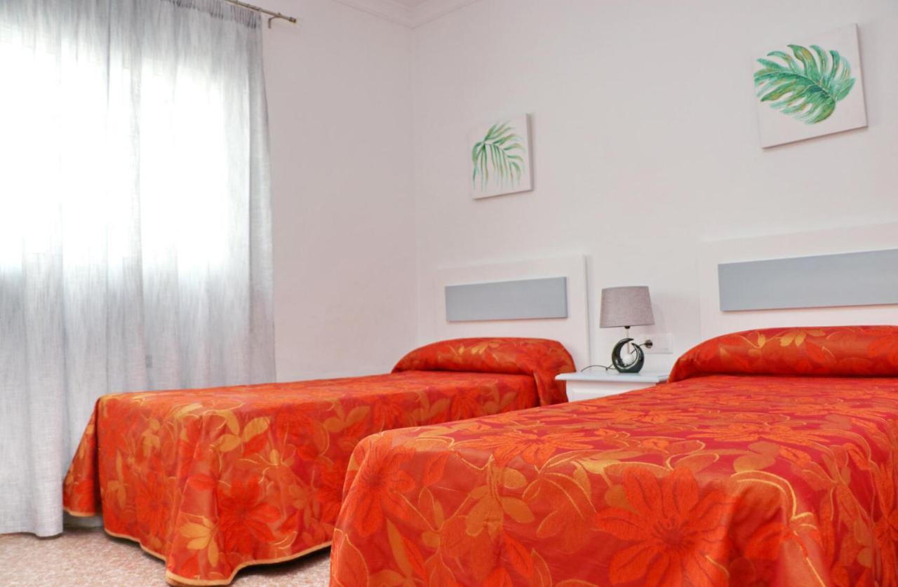 Apartamento Violeta โกนิล เด ลาฟรอนเตรา ภายนอก รูปภาพ