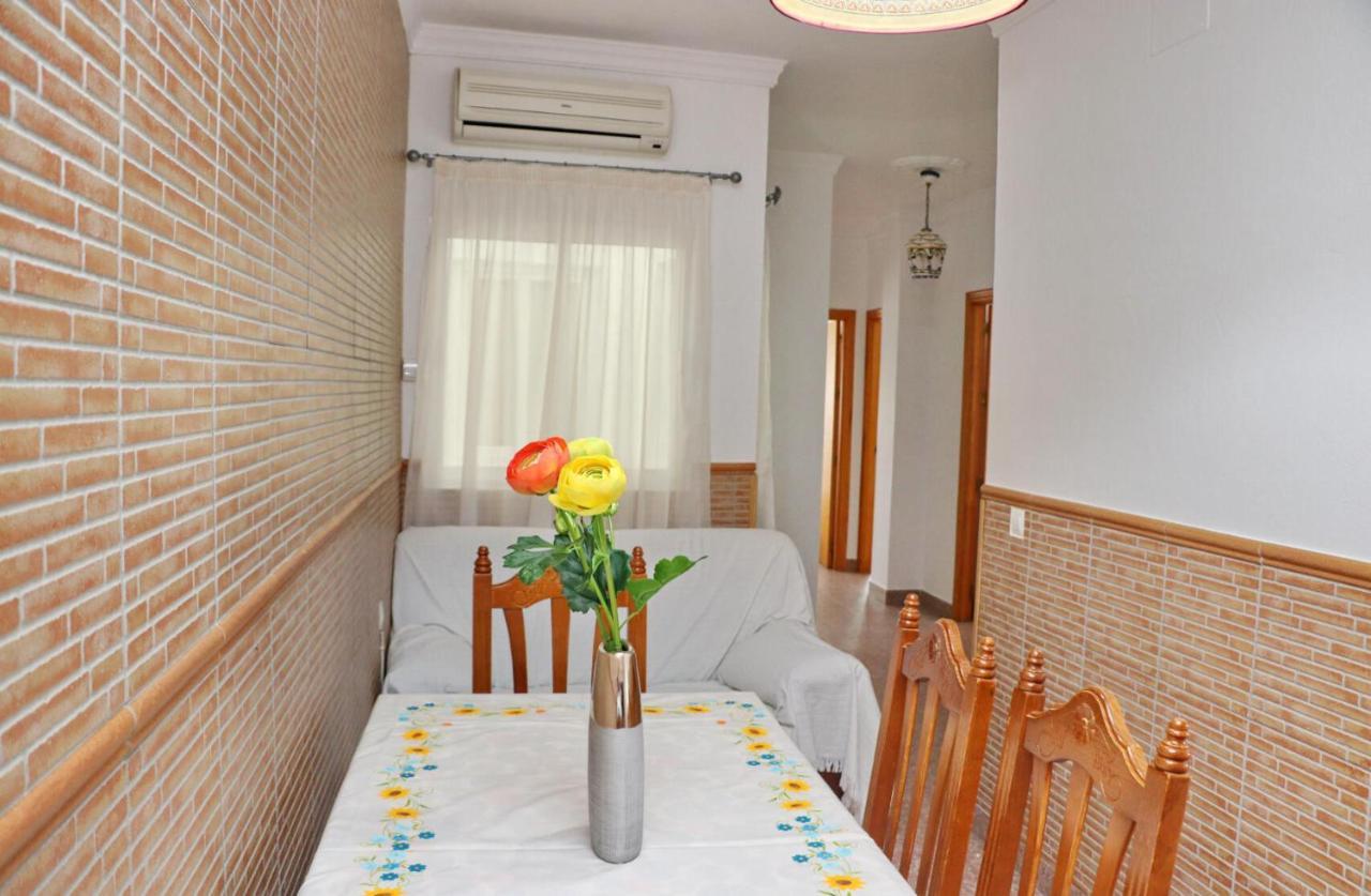 Apartamento Violeta โกนิล เด ลาฟรอนเตรา ภายนอก รูปภาพ